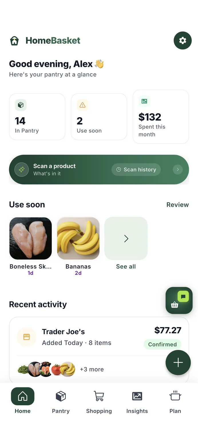 The HomeBasket home screen listing items to use soon, with days remaining.